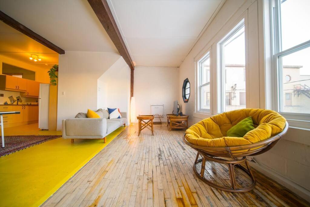 Le Loft Charlotte 1 Apartment ควิเบกซิตี้ ภายนอก รูปภาพ